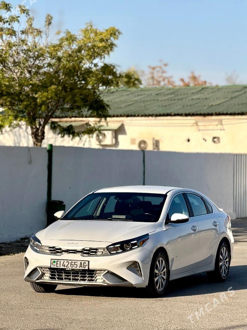 Kia Forte 2022 - 240 000 TMT - Бузмеин ГРЭС - img 1