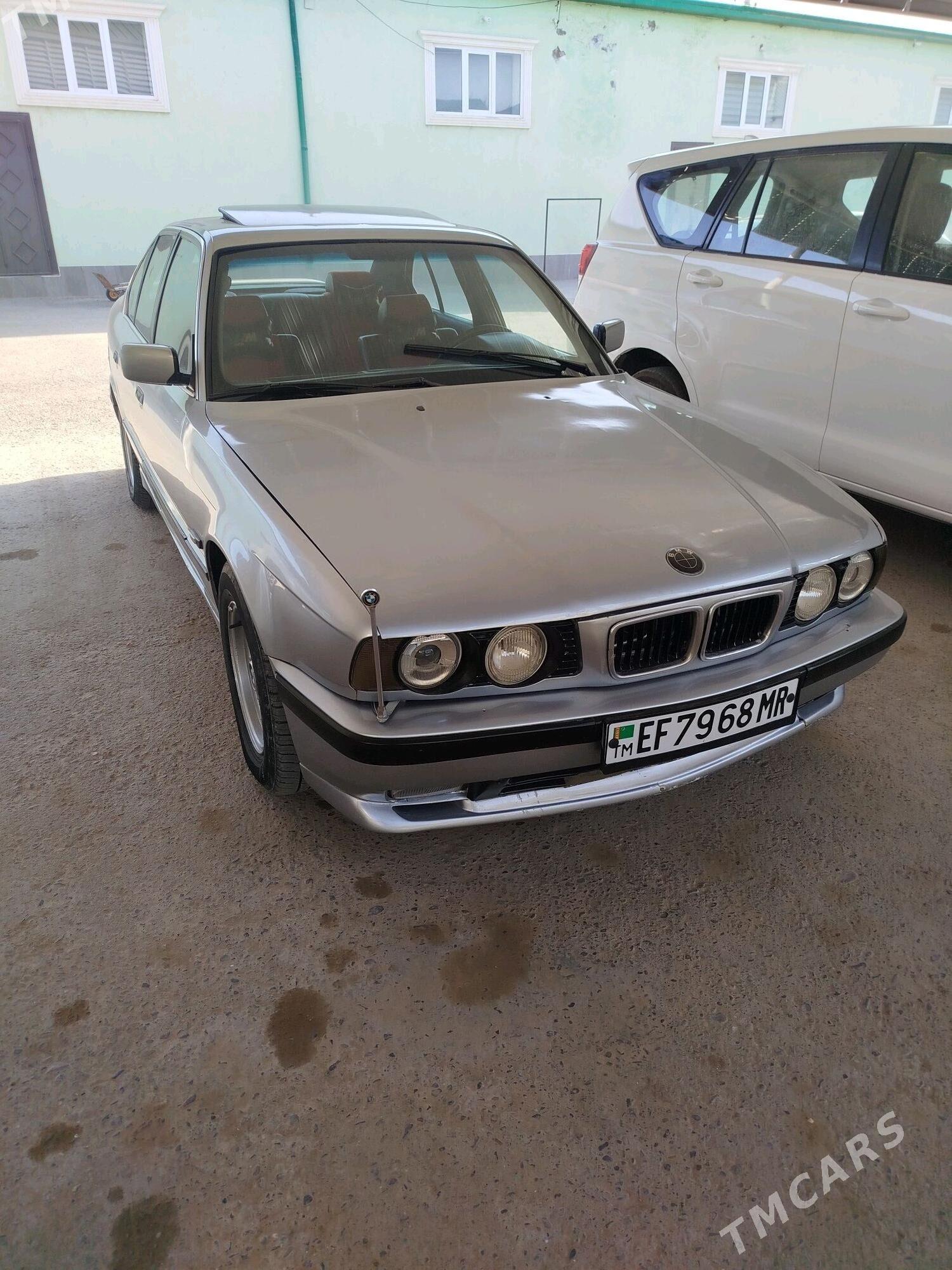 BMW 525 1991 - 65 000 TMT - Mary - img 1