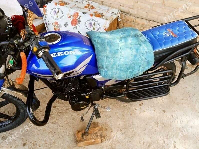 Fekon FK150-8G 2014 - 13 000 TMT - Бабадайхан - img 1