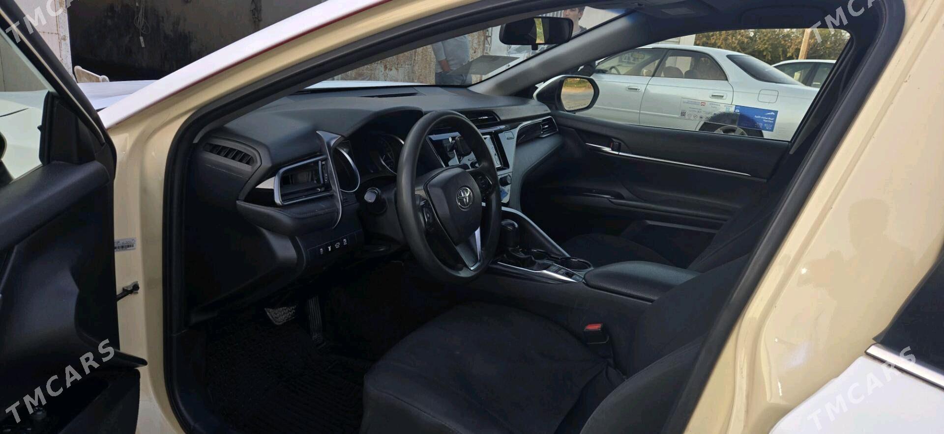 Toyota Camry 2020 - 210 000 TMT - Мары - img 5