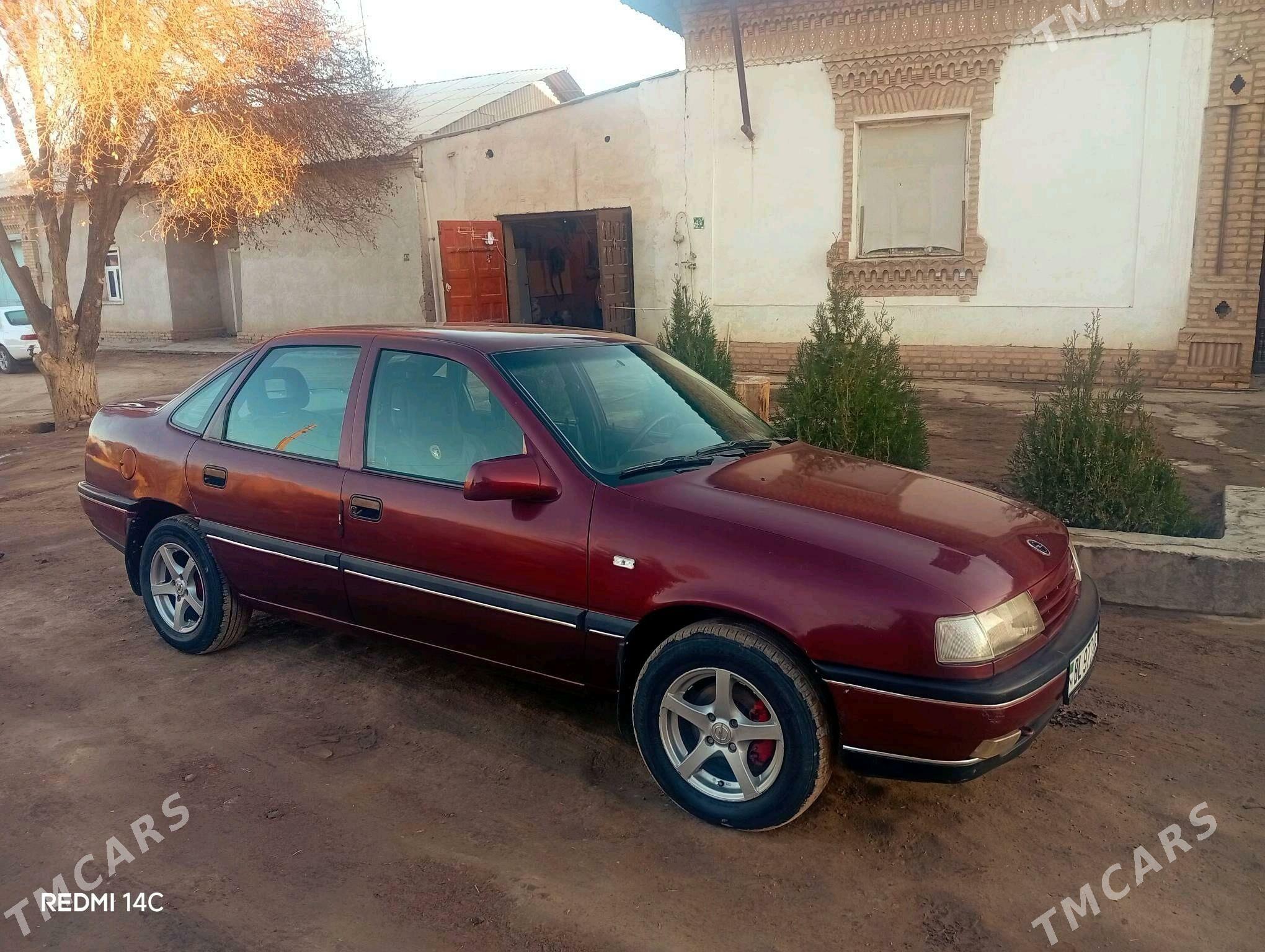 Opel Vectra 1993 - 40 000 TMT - Гурбансолтан Едже - img 4