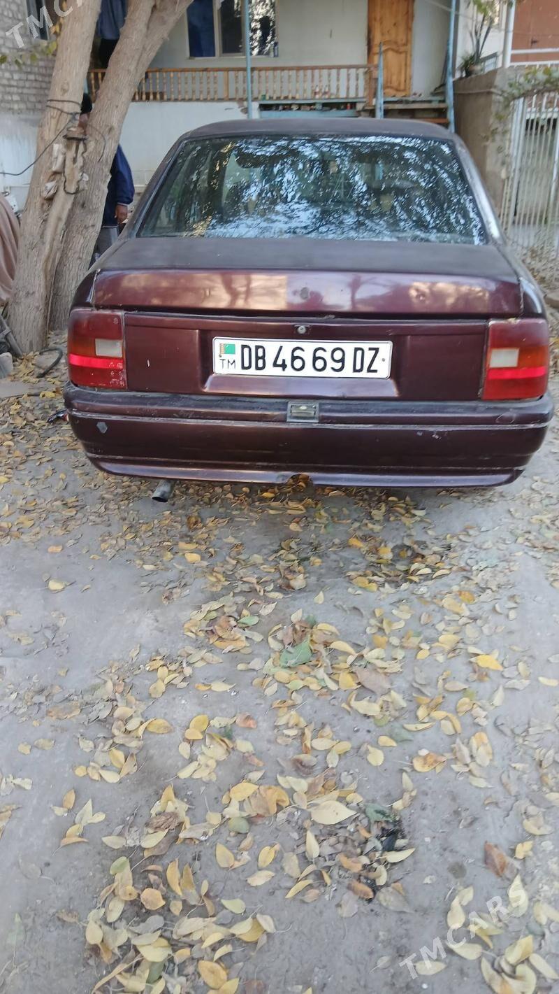 Opel Vectra 1991 - 20 000 TMT - Дашогуз - img 4