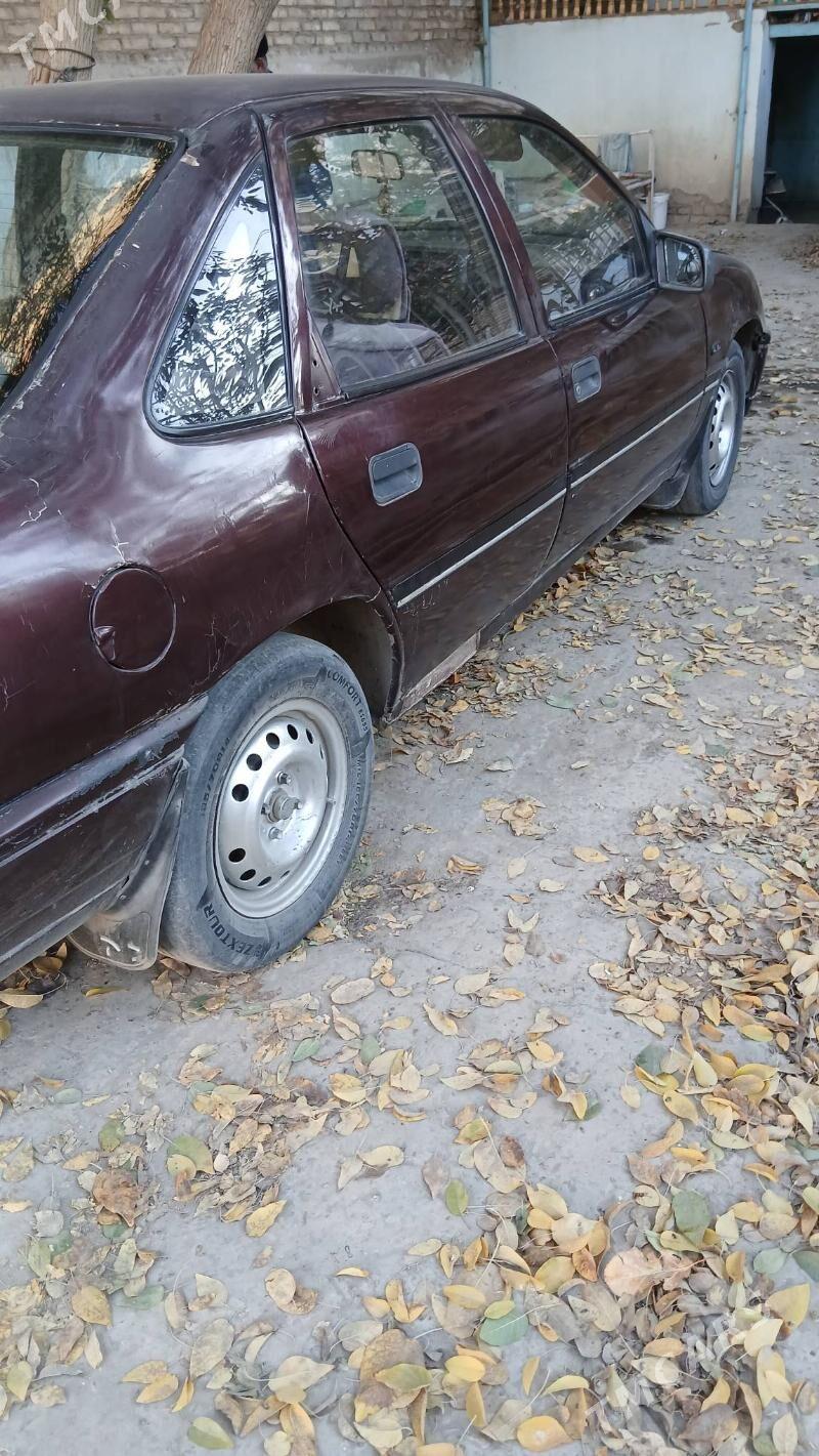 Opel Vectra 1991 - 20 000 TMT - Дашогуз - img 5