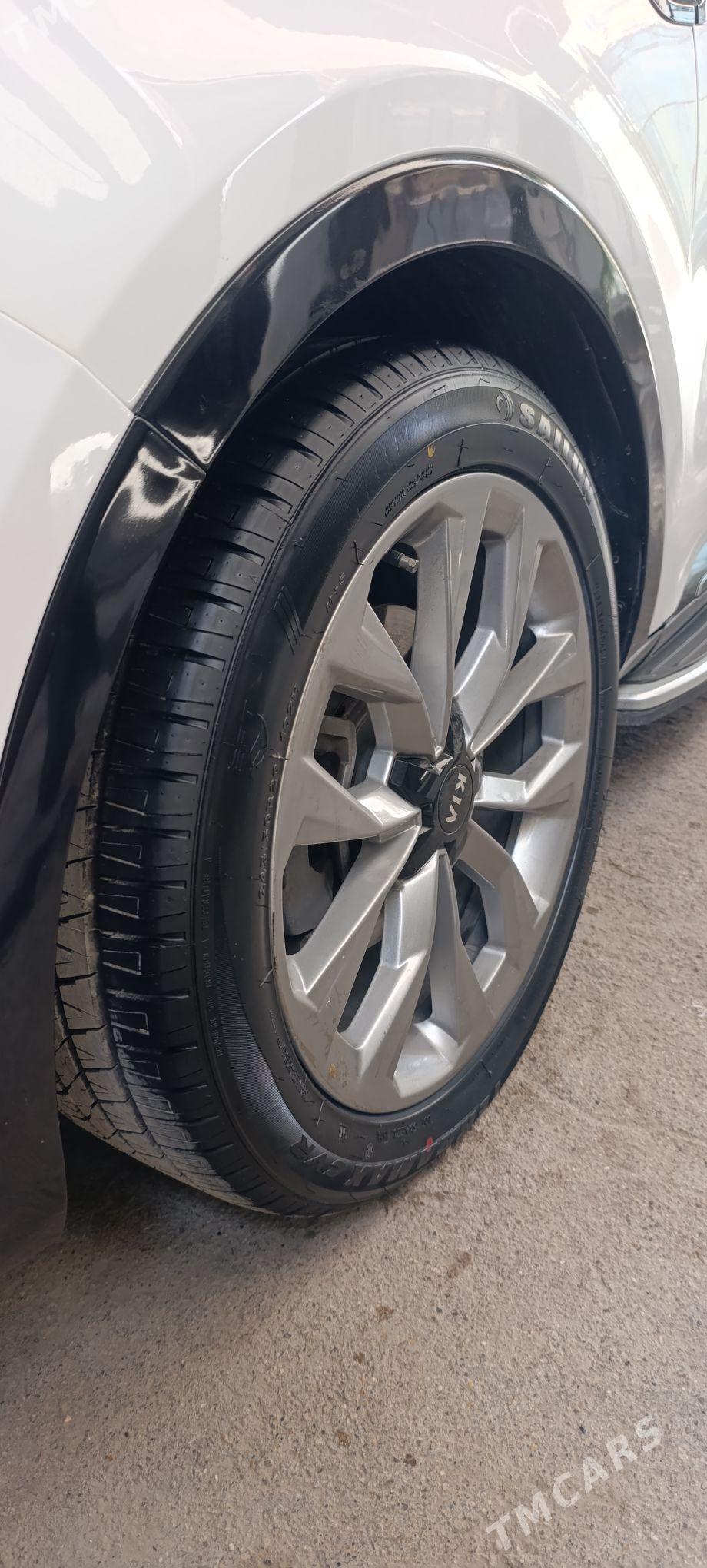 Kia Sorento 2021 - 460 000 TMT - Мары - img 4