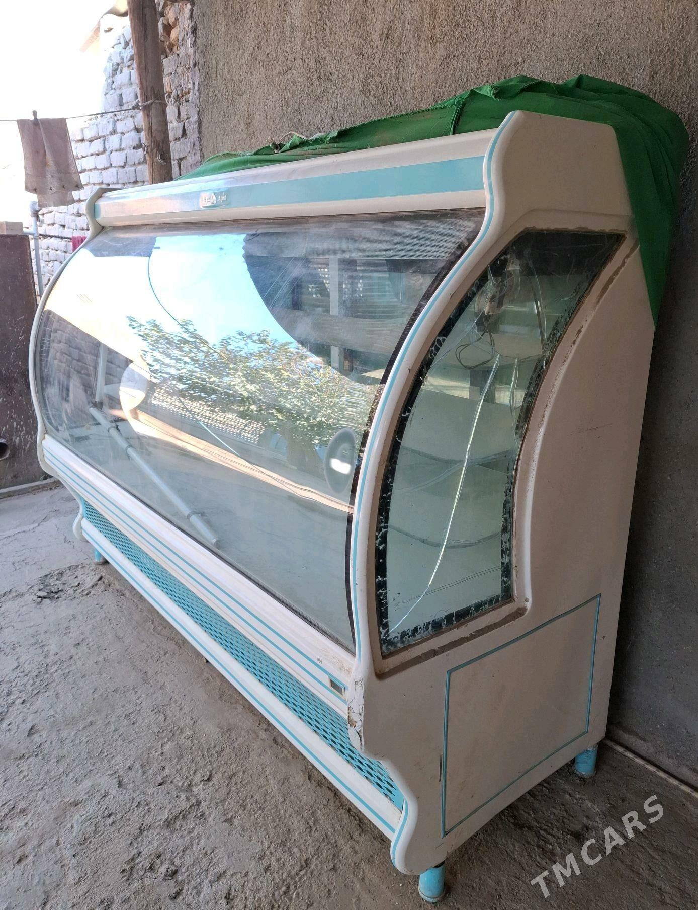 witrina haladilnik - Gyzylarbat - img 1