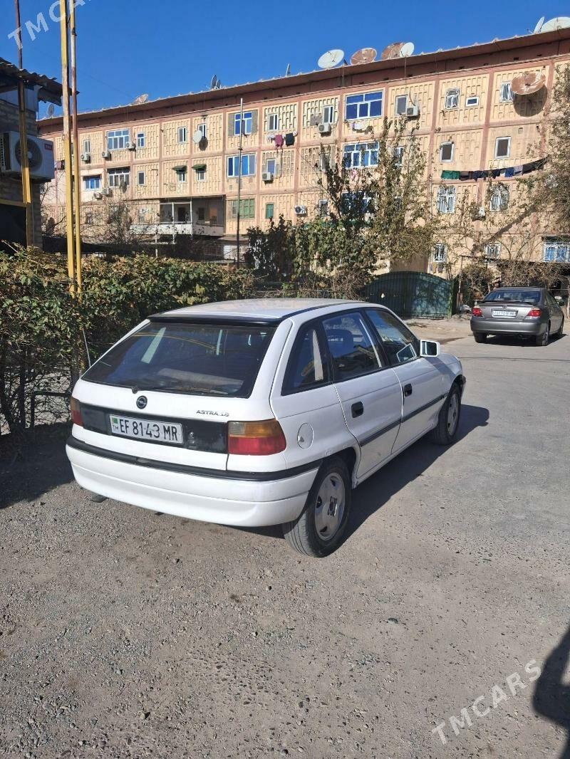 Opel Astra 1992 - 45 000 TMT - Mary - img 3
