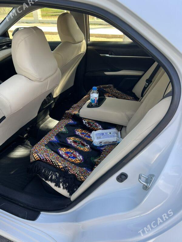 Toyota Camry 2021 - 282 000 TMT - Ашхабад - img 6