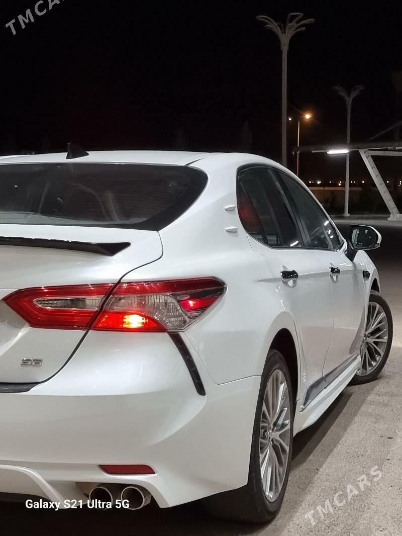 Toyota Camry 2019 - 280 000 TMT - Байрамали - img 4