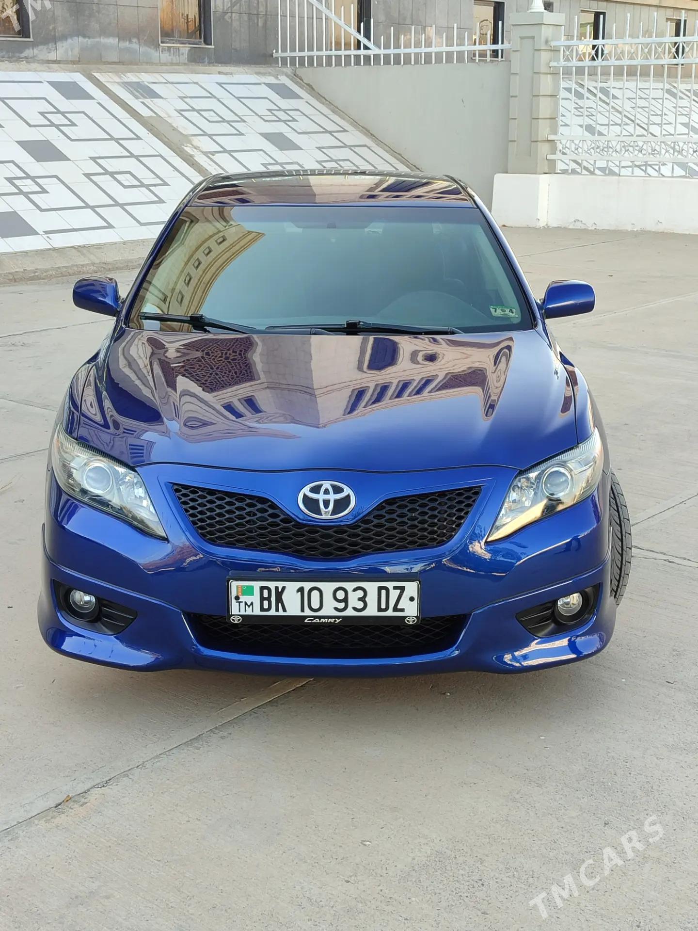 Toyota Camry 2011 - 230 000 TMT - Дашогуз - img 1