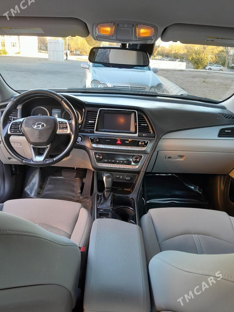 Hyundai Sonata 2019 - 195 000 TMT - 9 мкр - img 5