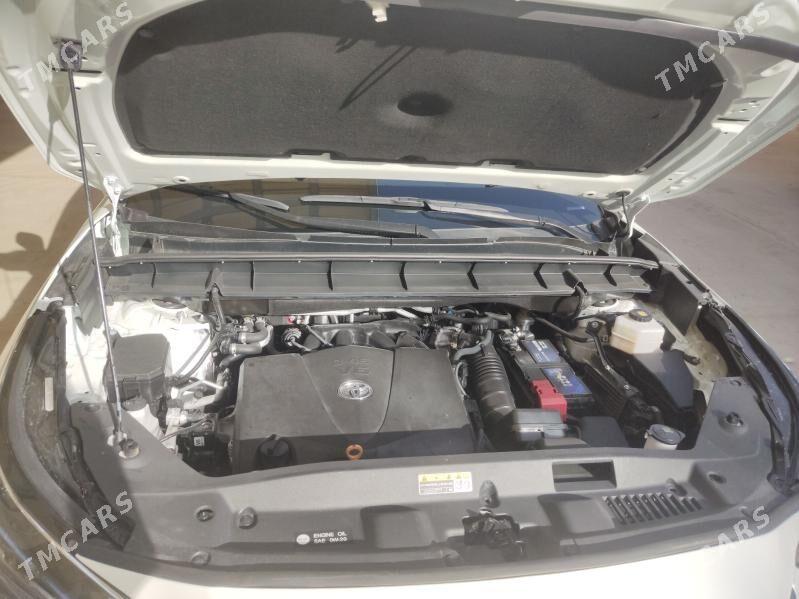 Toyota Highlander 2021 - 490 000 TMT - Мары - img 6