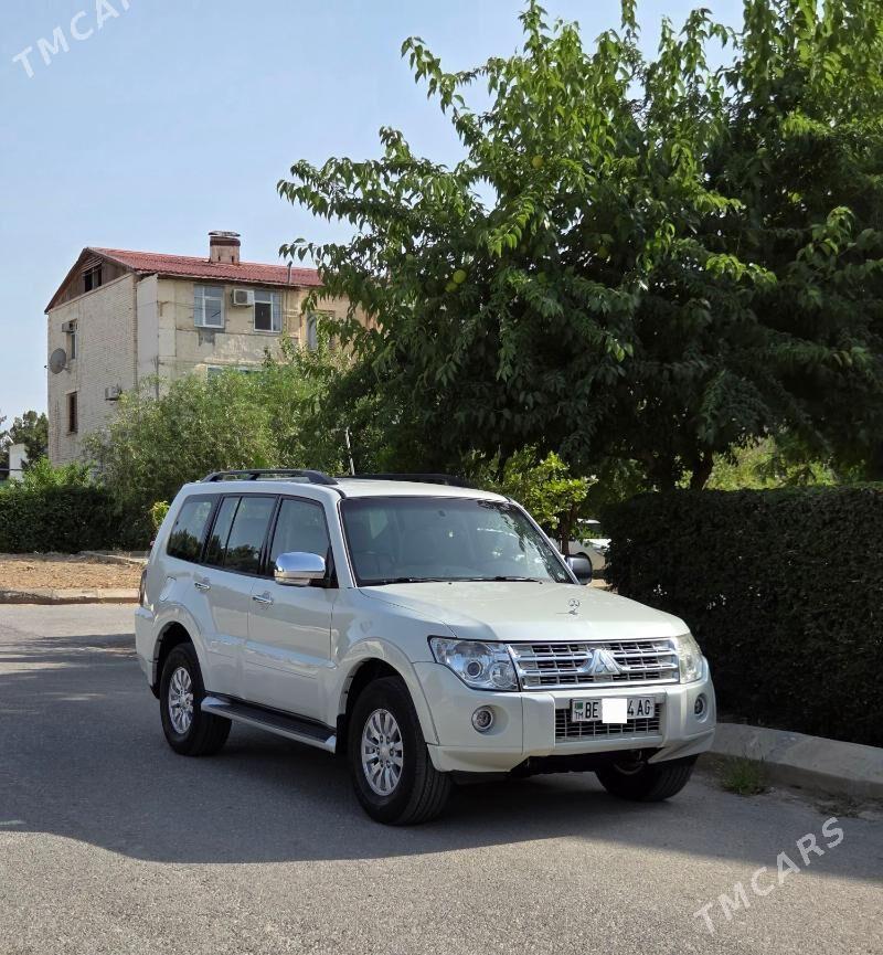 Mitsubishi Pajero 2010 - 245 000 TMT - Ашхабад - img 3