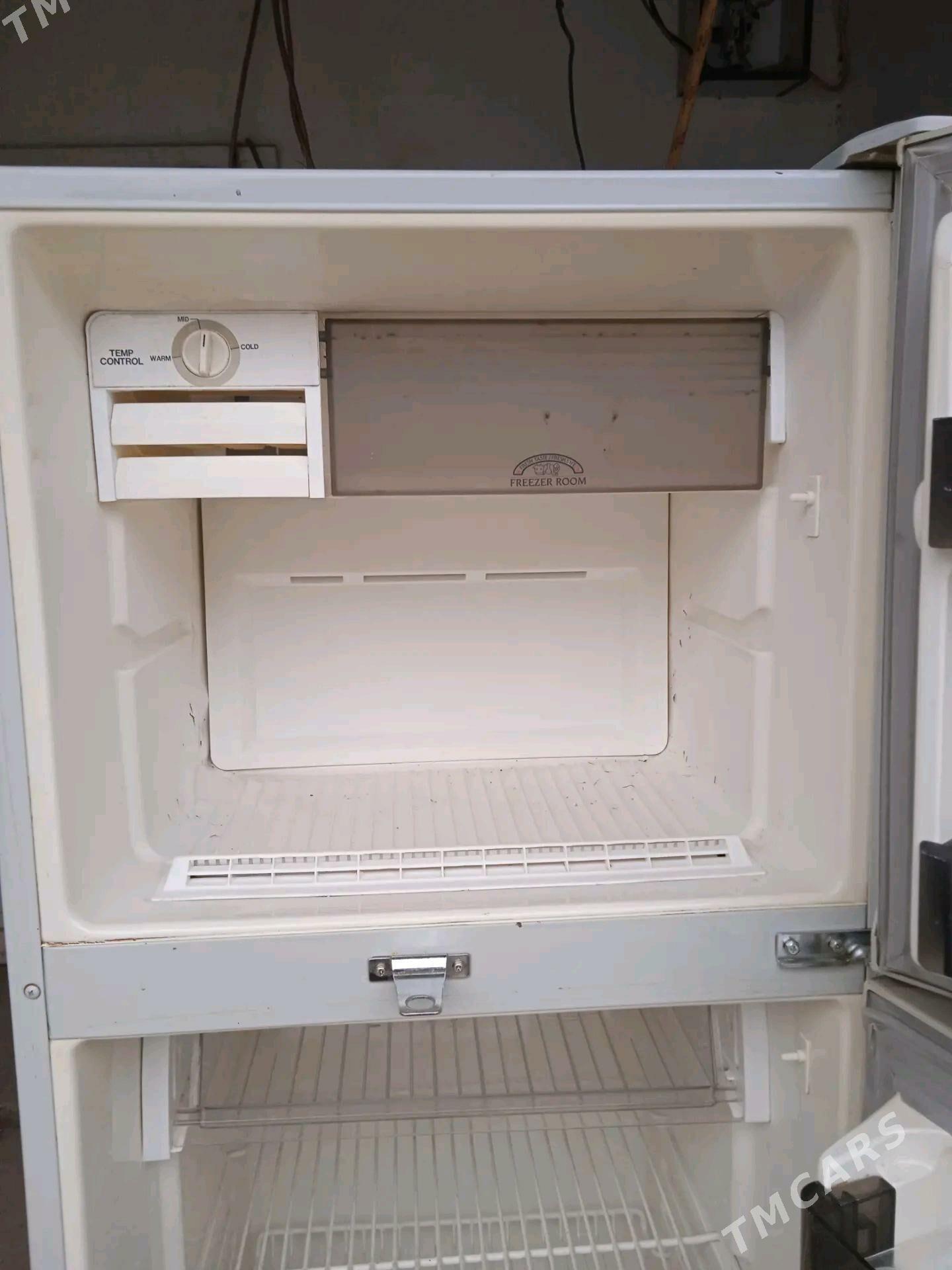 HALADILNIK - Hitrowka - img 4