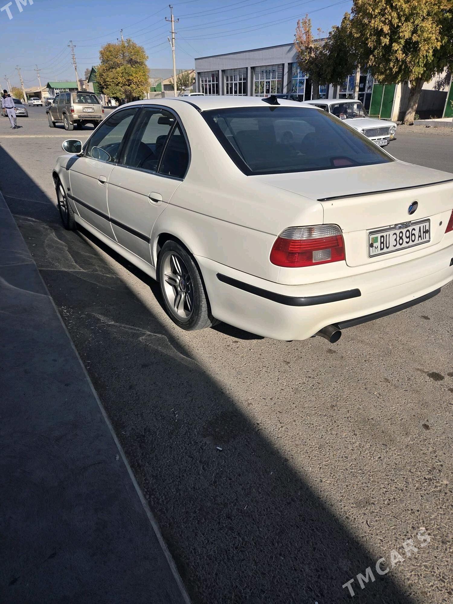 BMW 525 2002 - 140 000 TMT - Кака - img 3