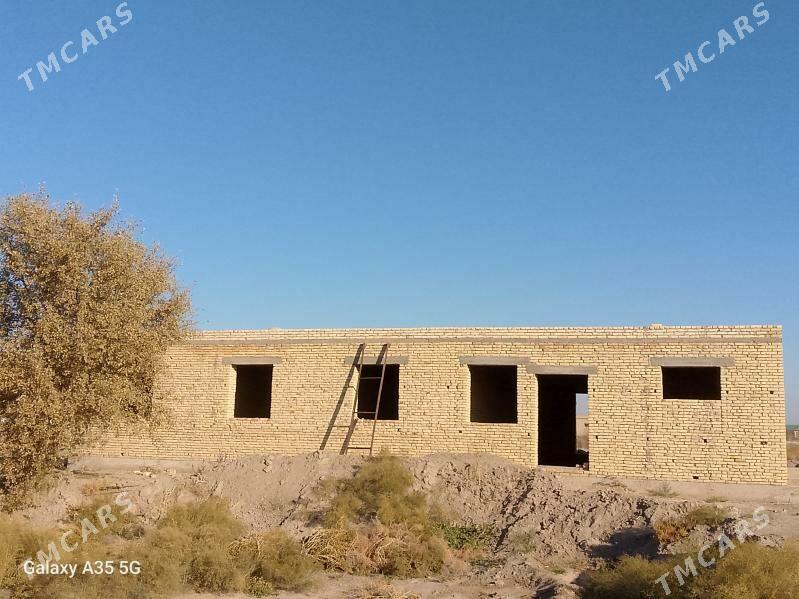 Satlyk jaý - Кёнеургенч - img 1