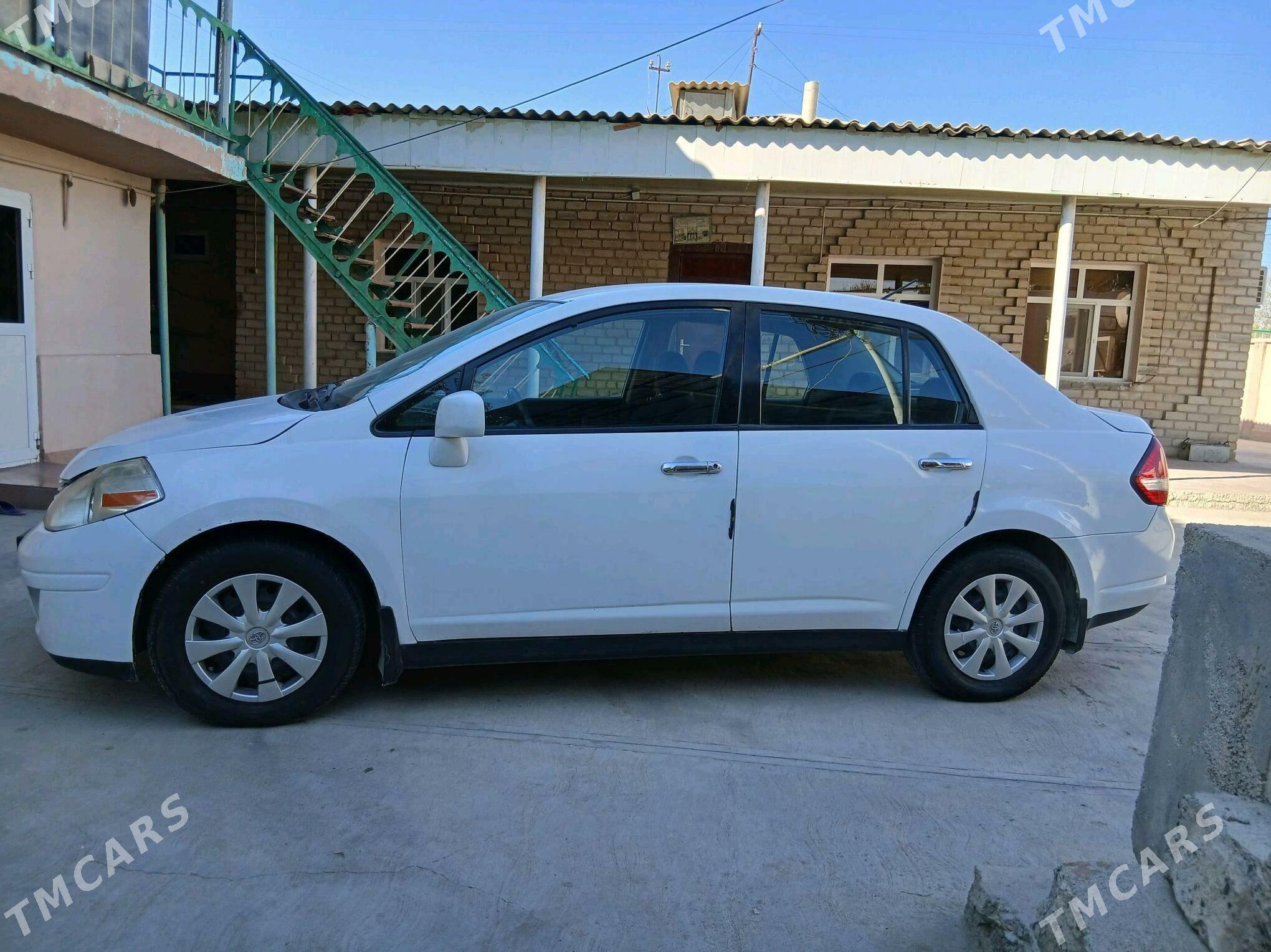 Nissan Versa 2011 - 135 000 TMT - Ашхабад - img 2