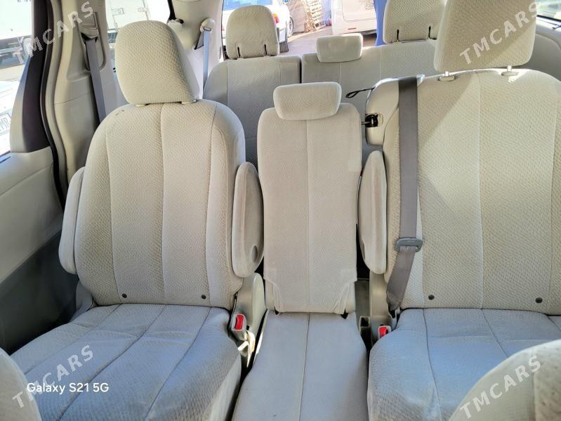 Toyota Sienna 2010 - 295 000 TMT - Мары - img 7