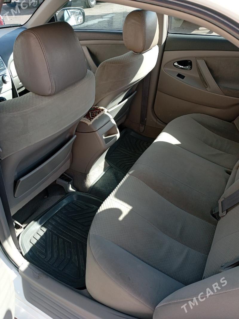 Toyota Camry 2007 - 205 000 TMT - Мары - img 8