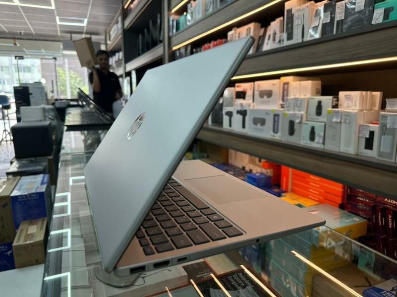 TAZE HP 15-FD0362 nia i5-13th - Mary - img 2