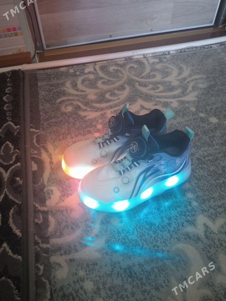 Rolik krasowka - Балканабат - img 1