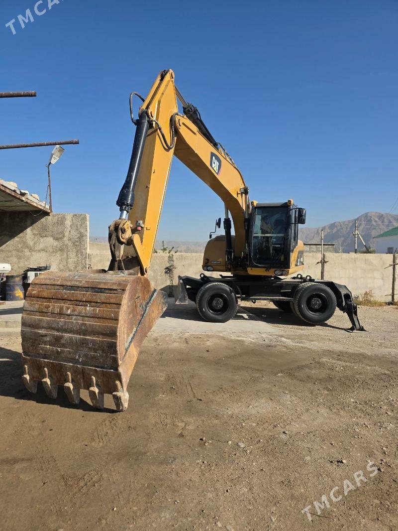 Caterpillar Excavator 2013 - 999 000 TMT - Balkanabat - img 2
