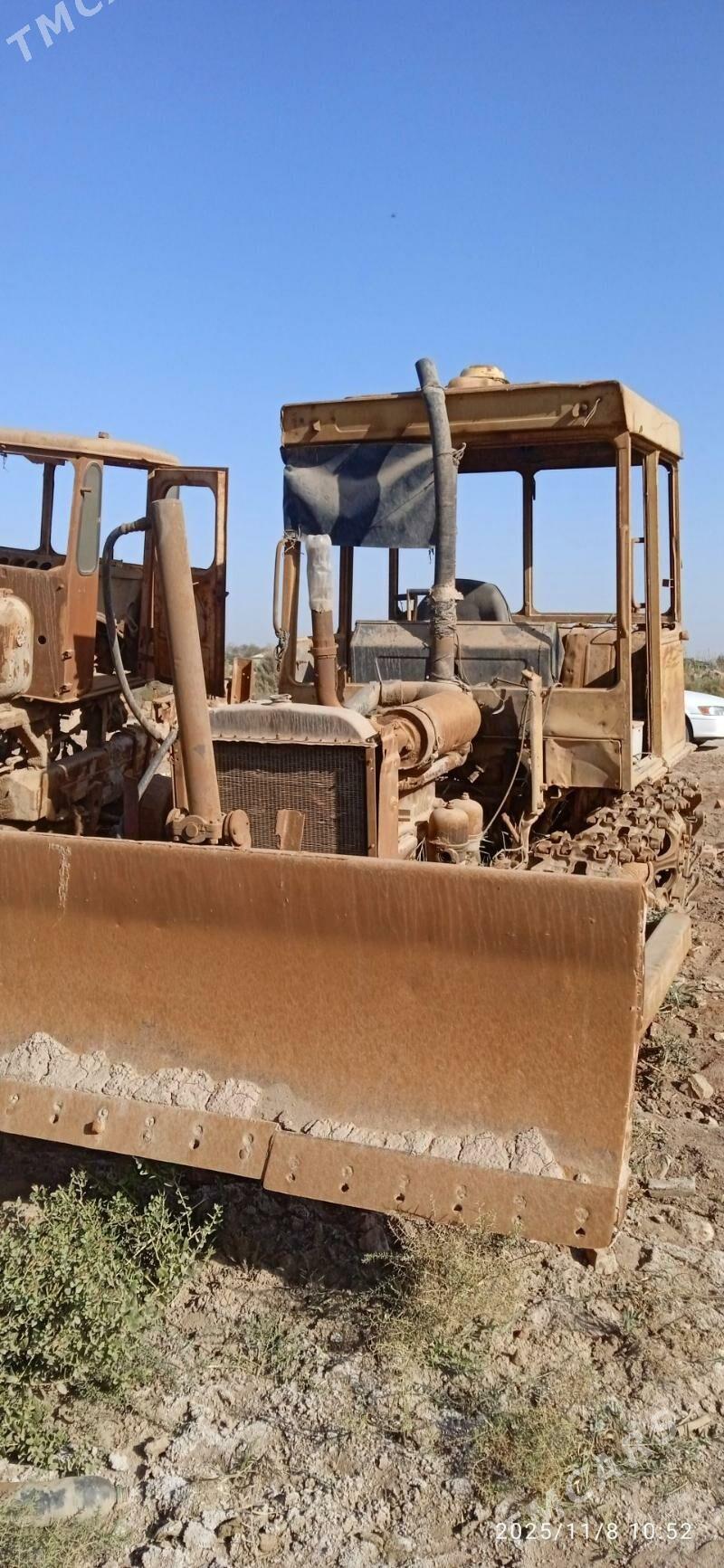 MTZ 82 1990 - 11 000 TMT - Babadaýhan - img 2