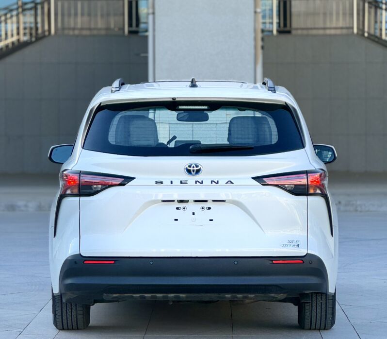 Toyota Sienna 2021 - 540 000 TMT - Ашхабад - img 8