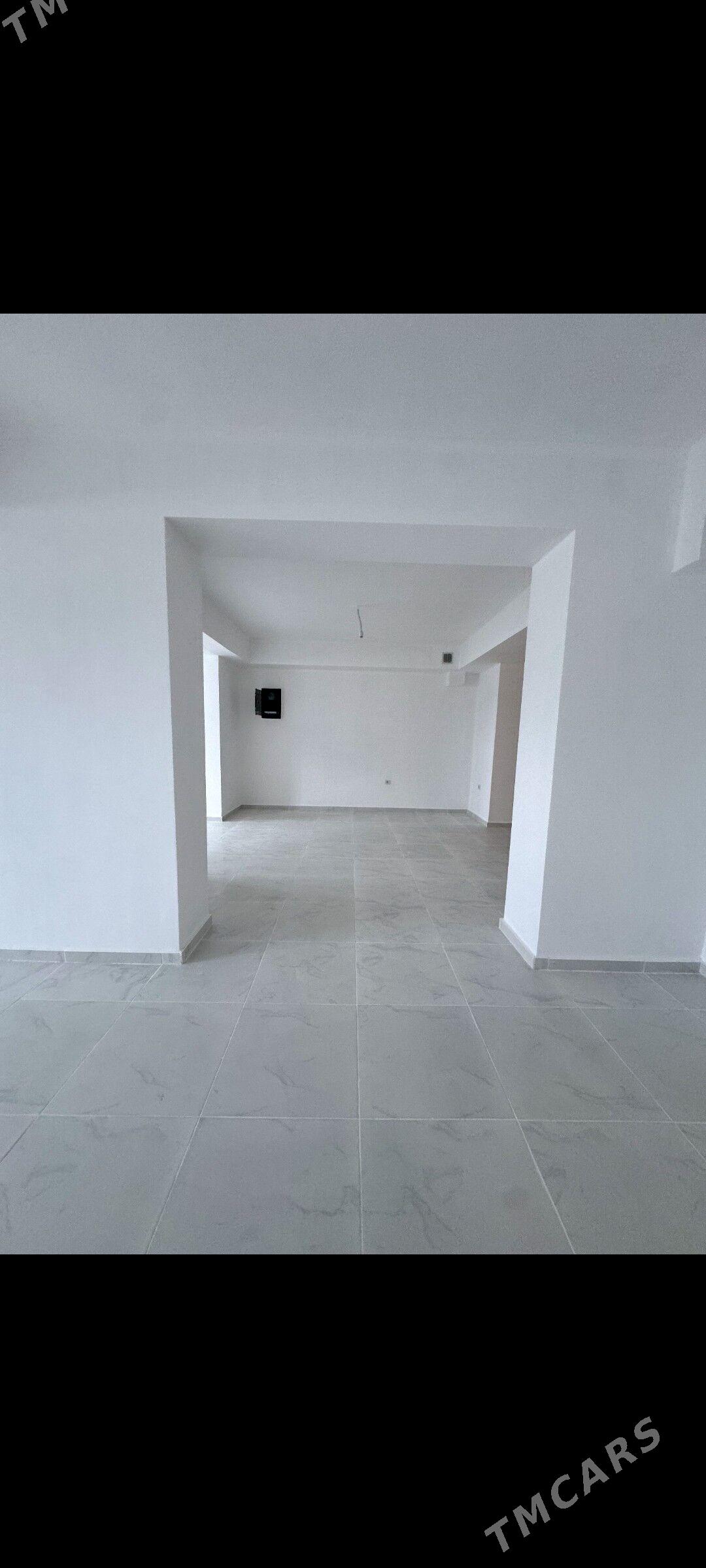 Arenda Anew sokolni padwal - Анев - img 4