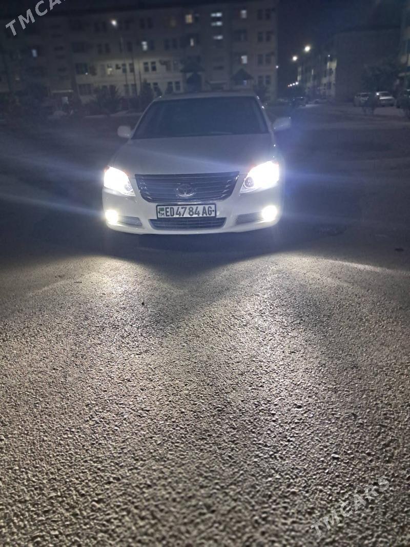 Toyota Avalon 2006 - 240 000 TMT - Бузмеин - img 1