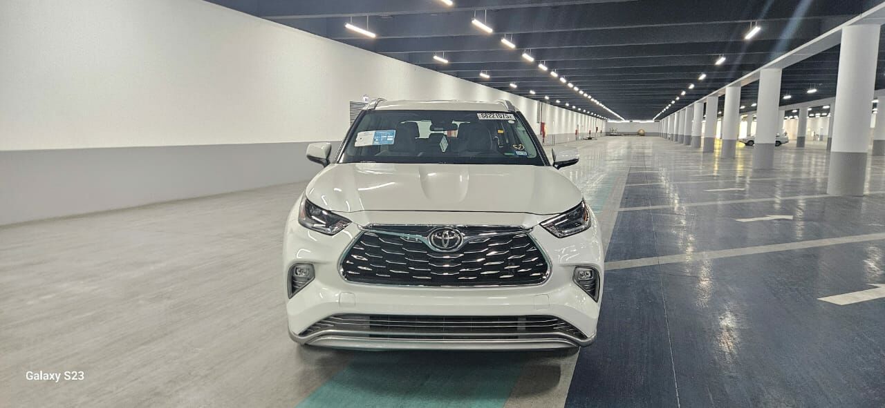 Toyota Highlander 2021 - 527 000 TMT - Ашхабад - img 3