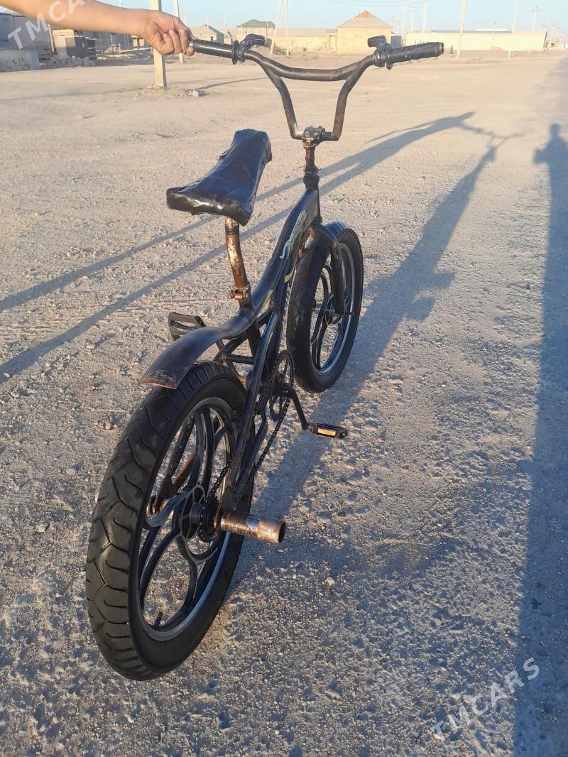 velik - Гумдаг - img 1