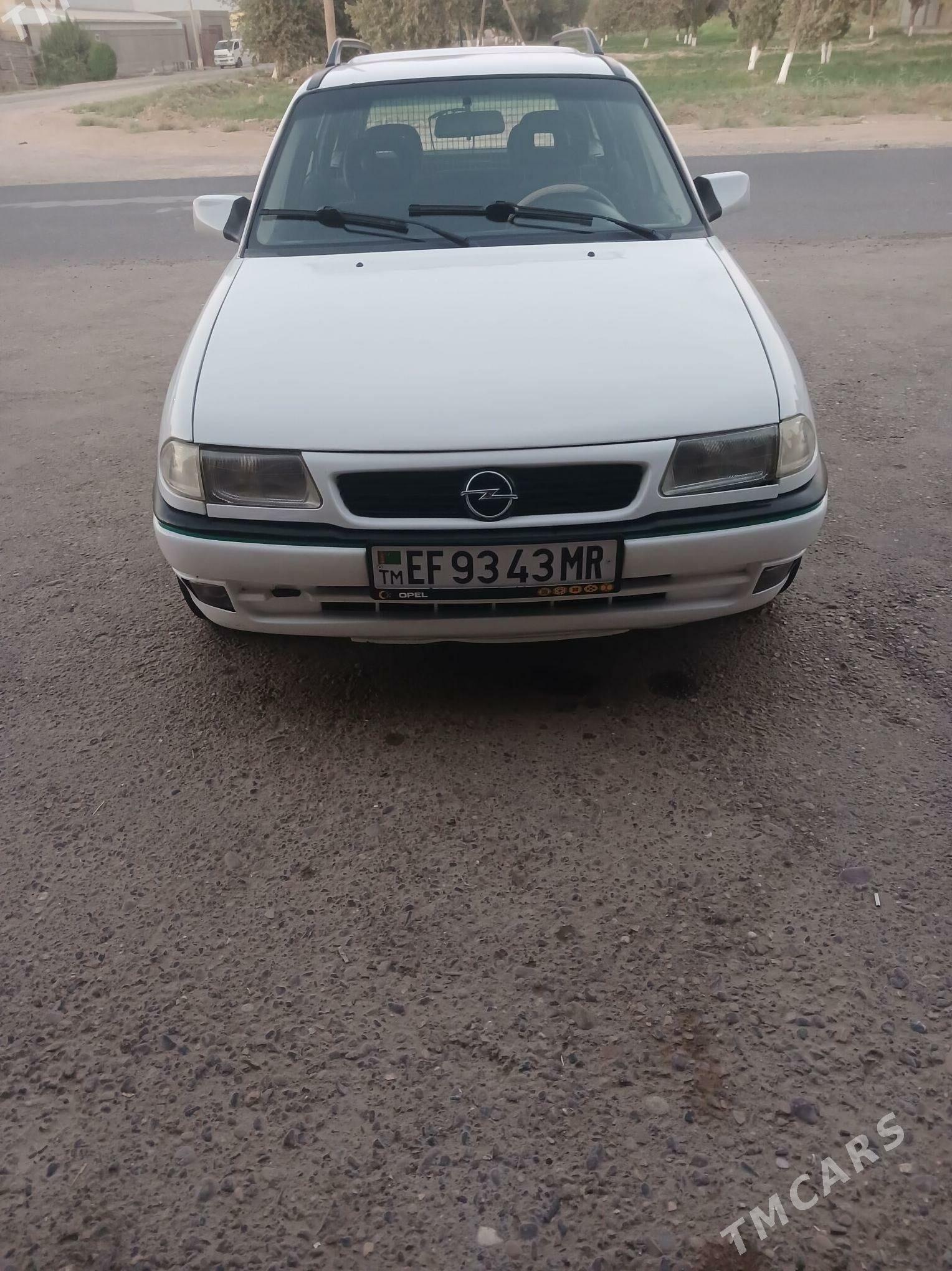 Opel Astra 1992 - 52 000 TMT - Мары - img 3