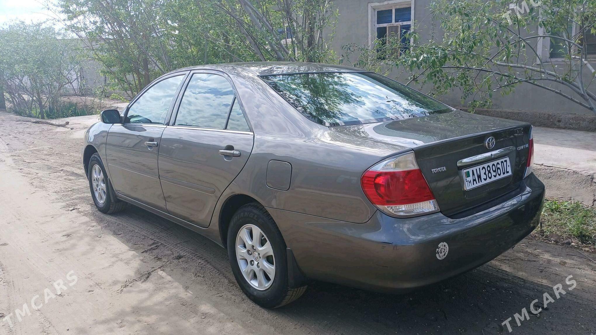 Toyota Camry 2005 - 180 000 TMT - Köneürgenç - img 2
