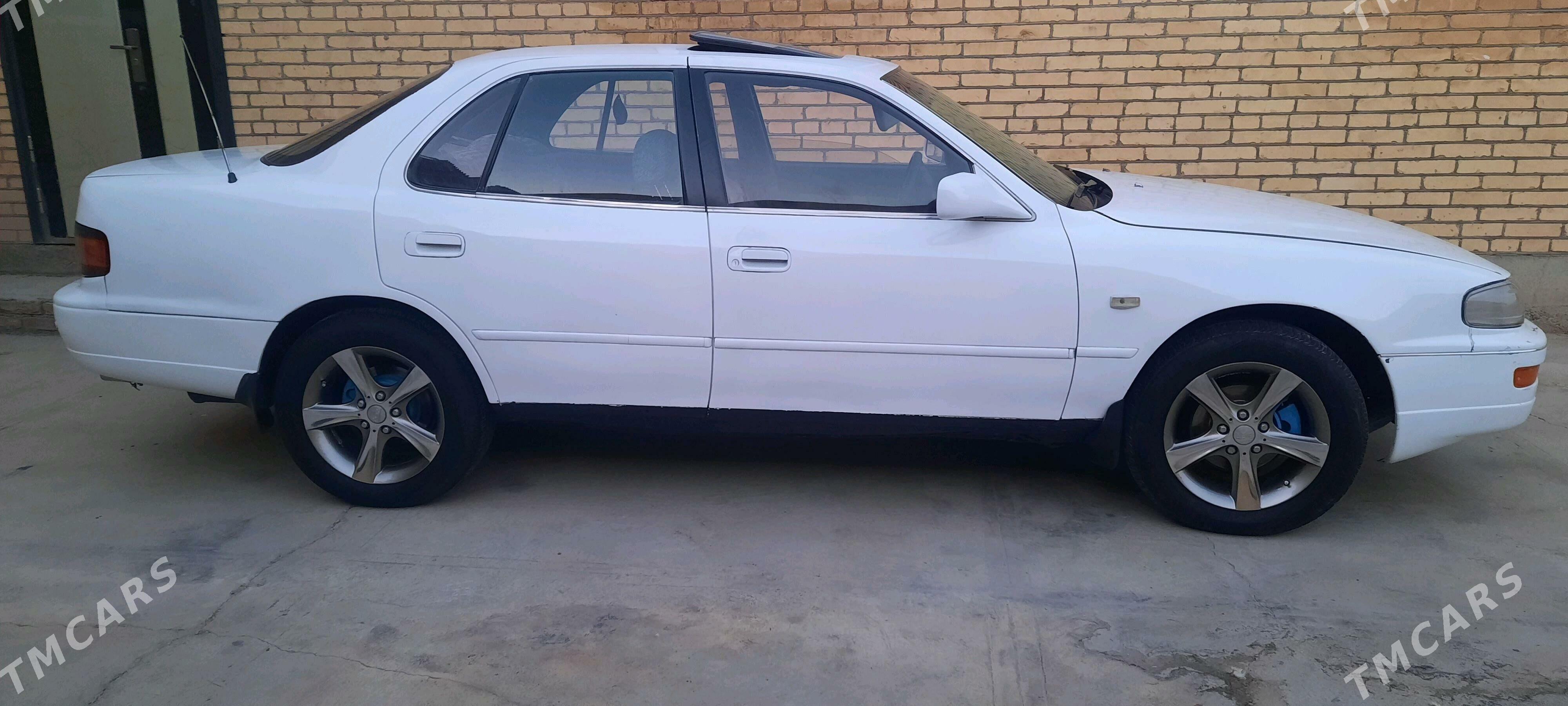 Toyota Camry 1993 - 88 000 TMT - Türkmenabat - img 2