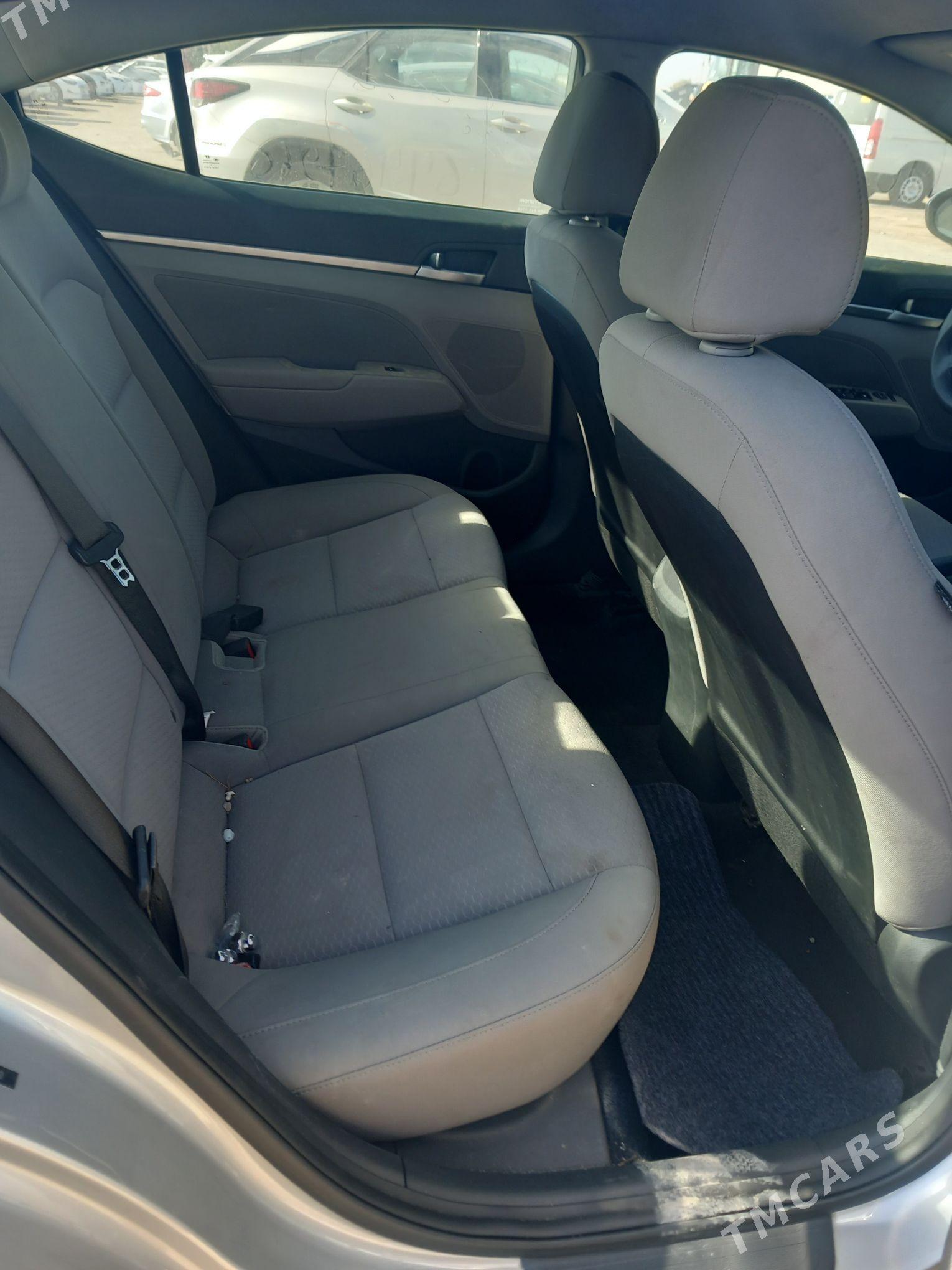 Hyundai Elantra 2020 - 200 000 TMT - Mary - img 8