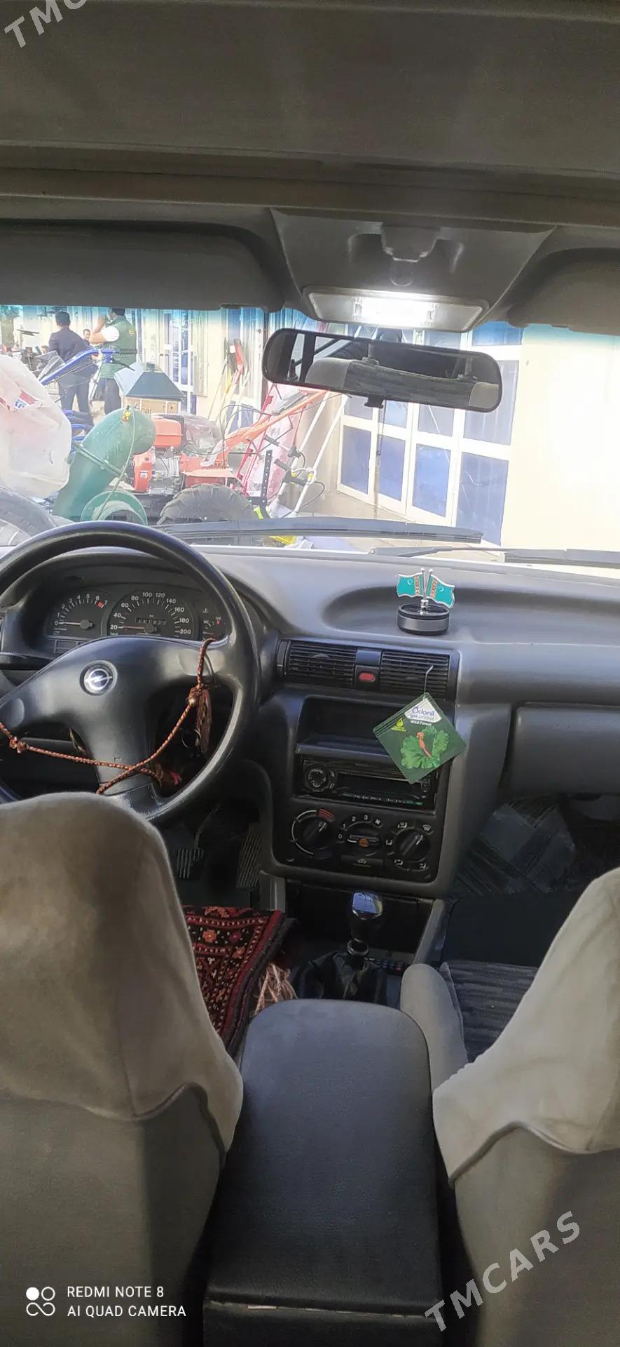 Opel Astra 1992 - 45 000 TMT - Акдепе - img 2