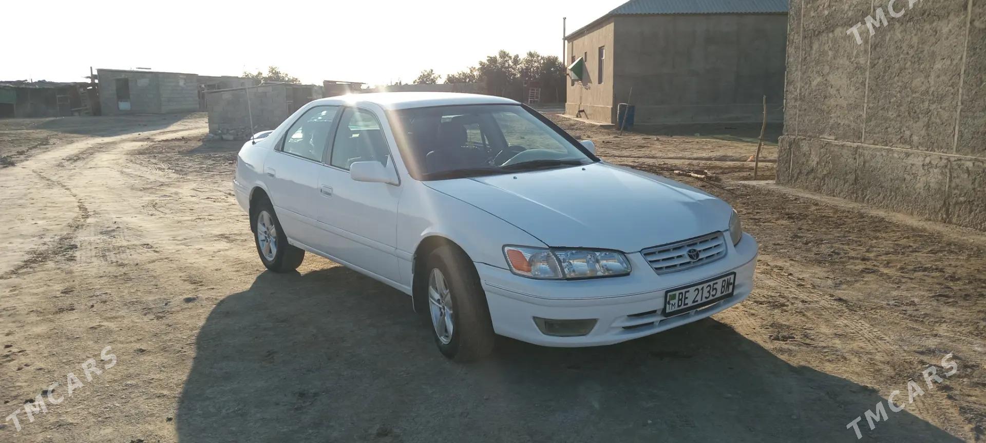 Toyota Camry 2001 - 140 000 TMT - Этрек - img 8