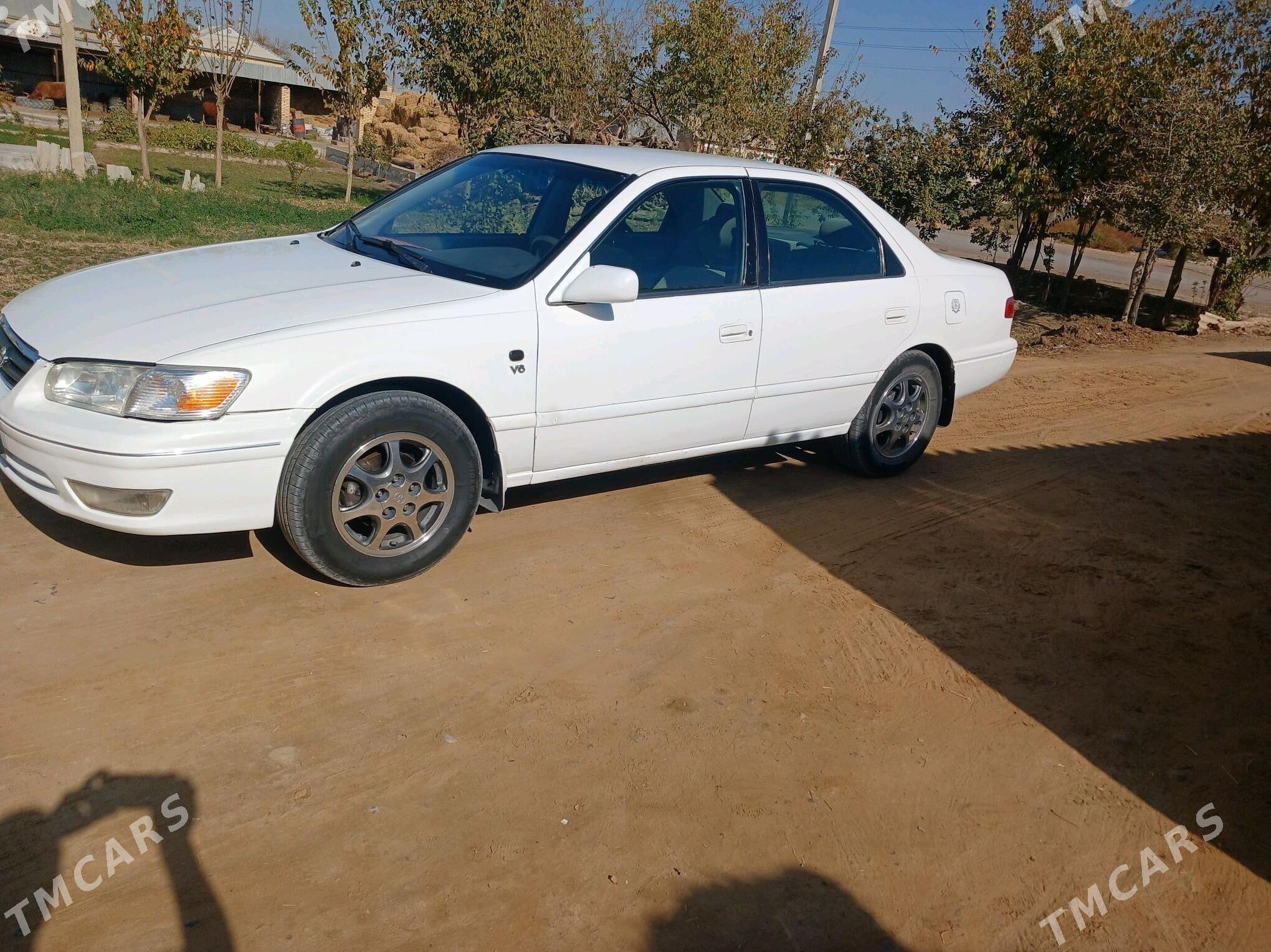Toyota Camry 2001 - 120 000 TMT - Мары - img 2