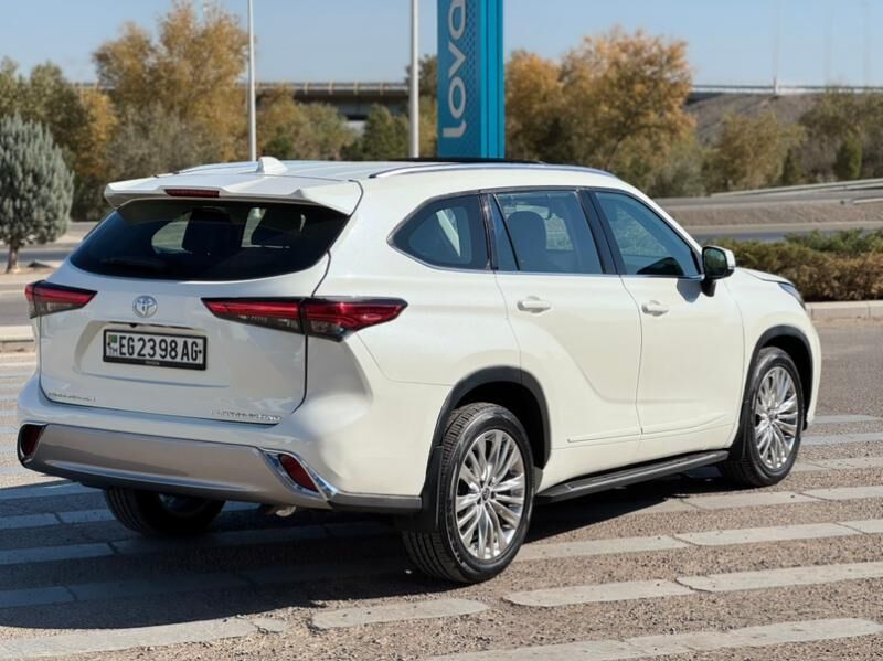 Toyota Highlander 2021 - 507 000 TMT - Aşgabat - img 6