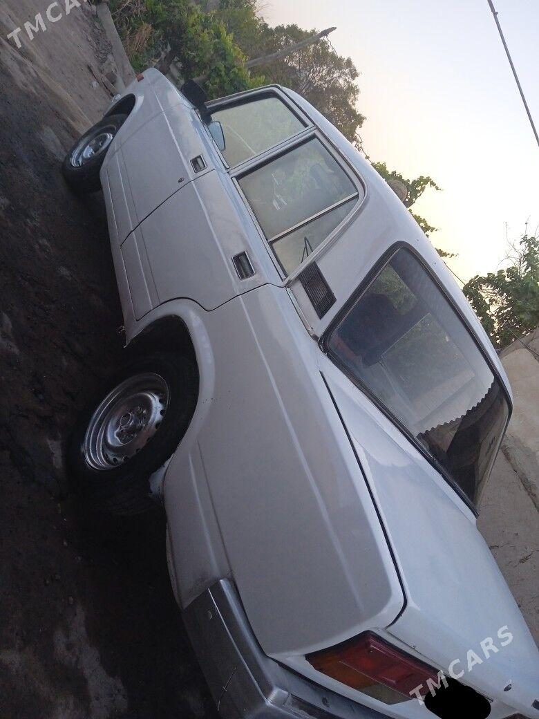 Lada 2105 1981 - 35 000 TMT - Сакар - img 2