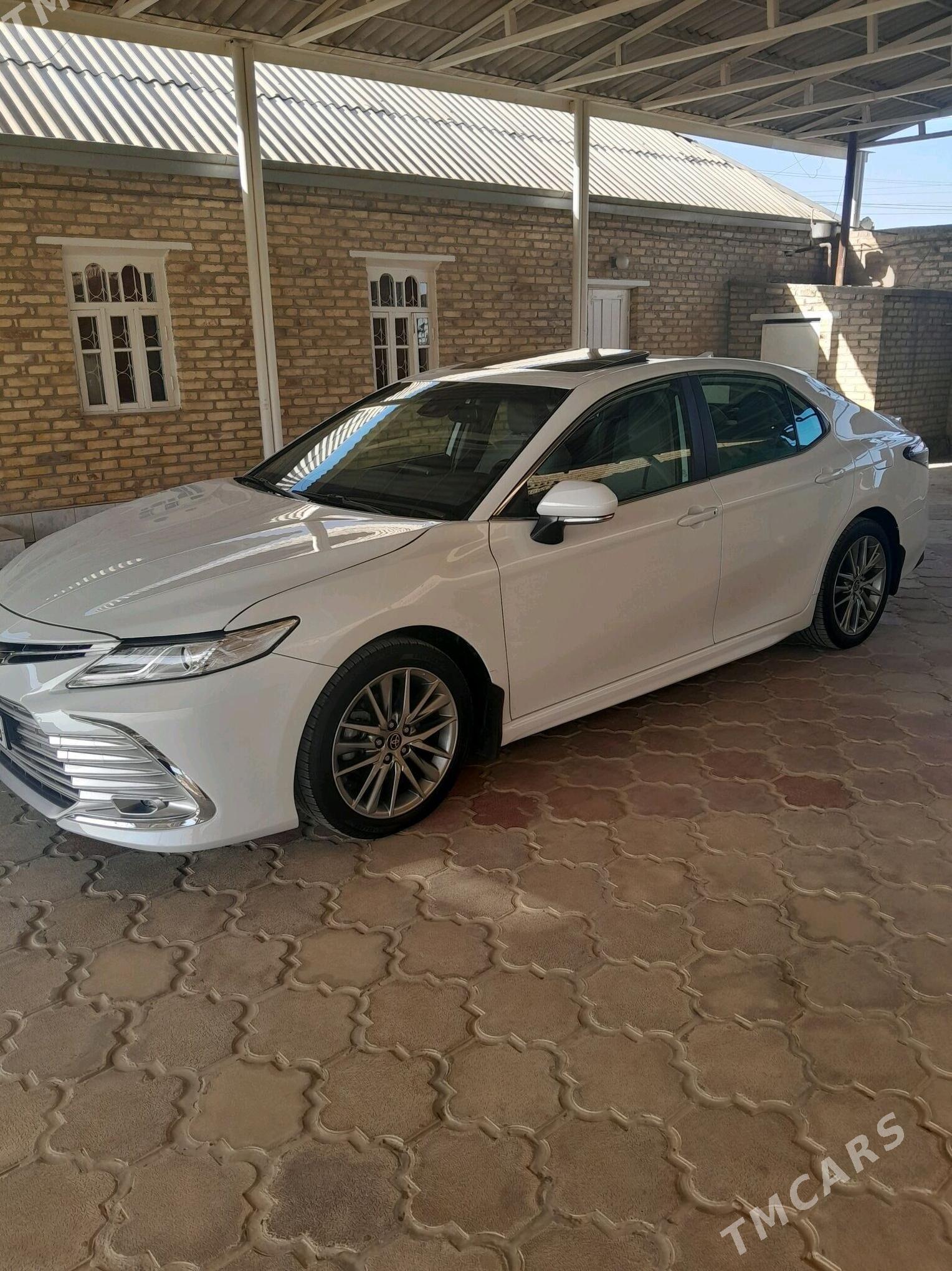 Toyota Camry 2021 - 340 000 TMT - Мир 3 - img 2