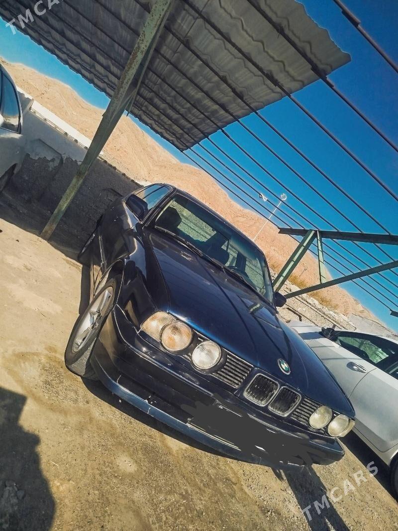 BMW 520 1988 - 28 000 TMT - Türkmenbaşy - img 2