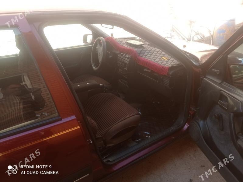 Opel Vectra 1993 - 34 000 TMT - Чарджоу - img 3