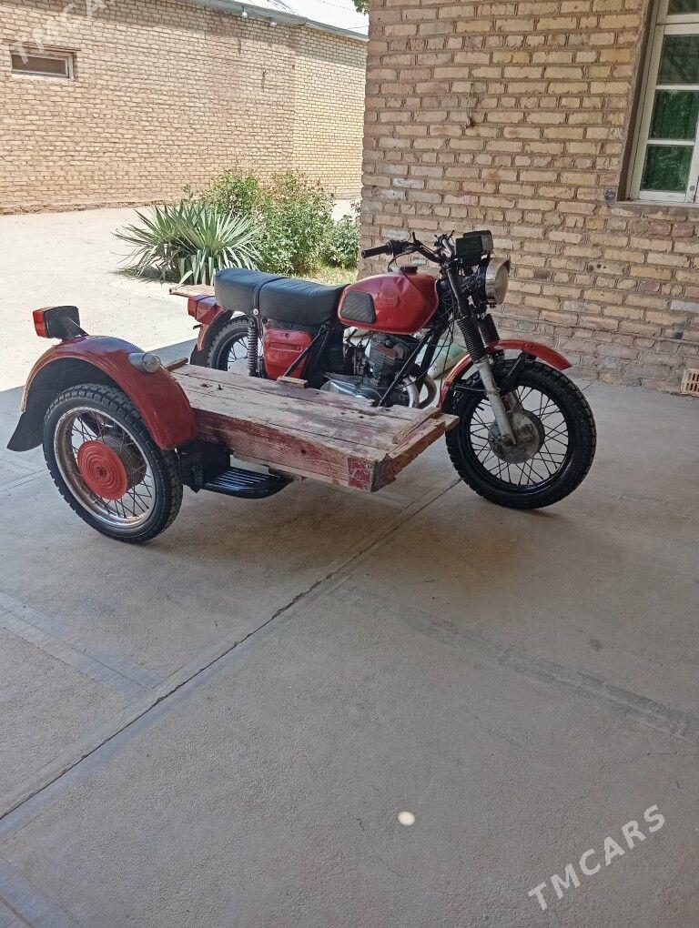 Iž Planeta 4 2015 - 10 000 TMT - Мургап - img 3