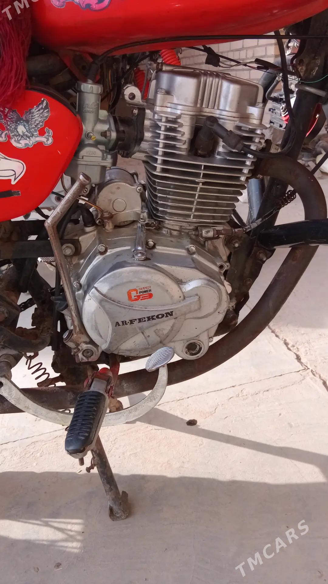 Fekon FK150-8G 2014 - 9 000 TMT - Дянев - img 1