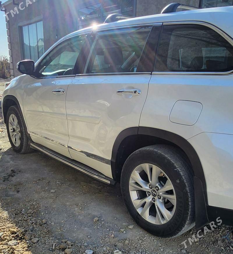 Toyota Highlander 2019 - 420 000 TMT - Gökdepe - img 3