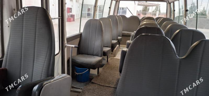 Toyota Coaster 2006 - 350 000 TMT - Кëши - img 6