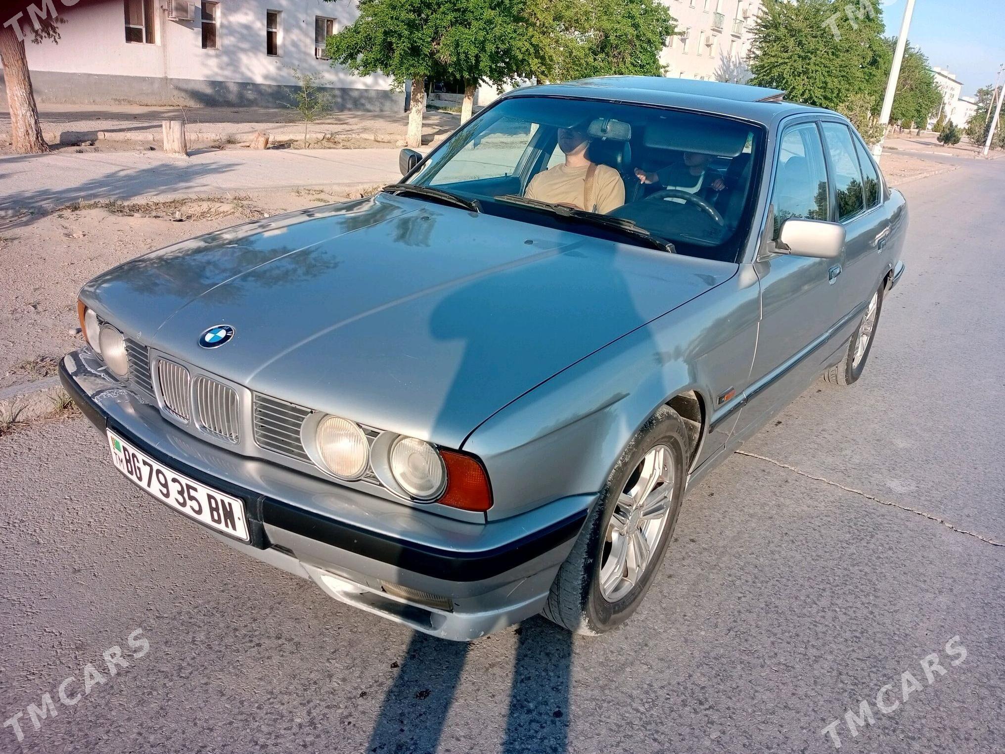 BMW 5 Series 1989 - 45 000 TMT - Balkanabat - img 3