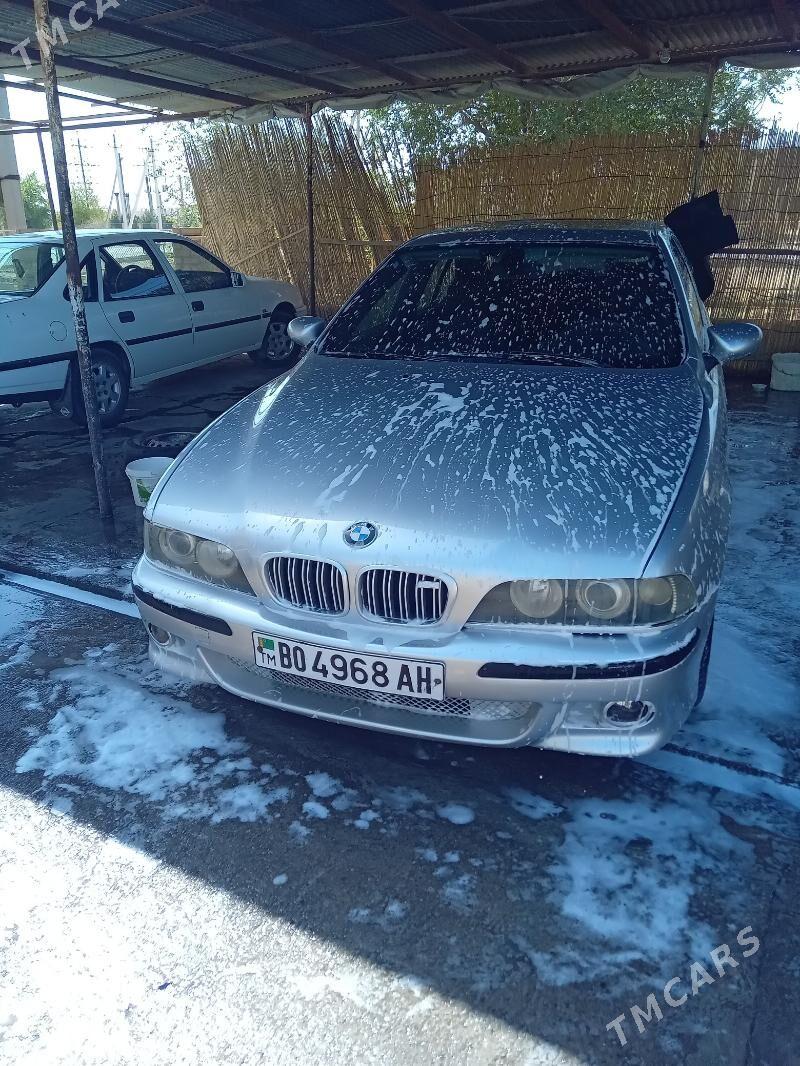 BMW E39 2022 - 100 000 TMT - Sarahs - img 4