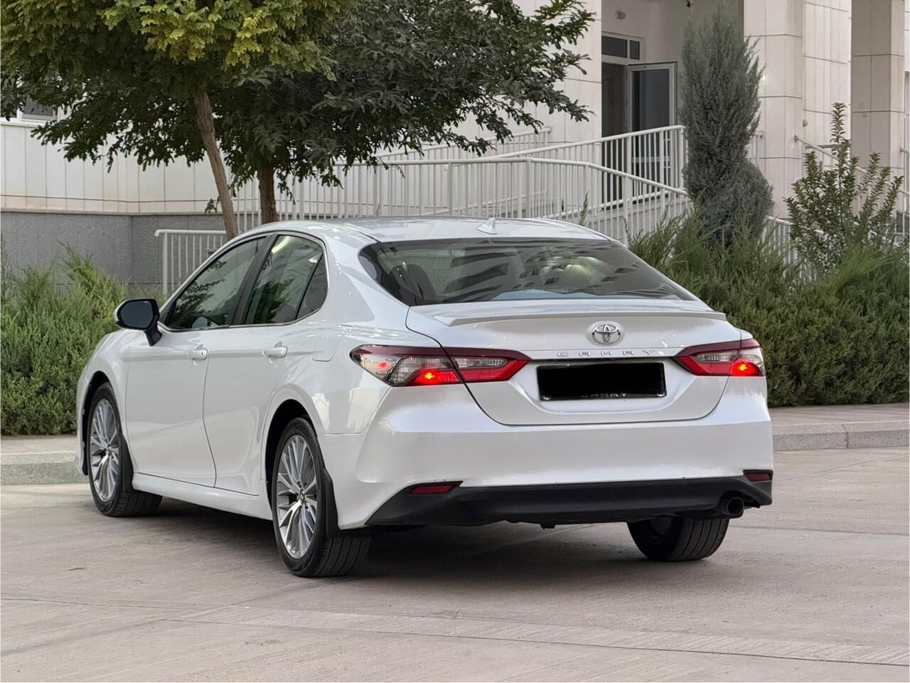 Toyota Camry 2020 - 275 000 TMT - Ашхабад - img 4